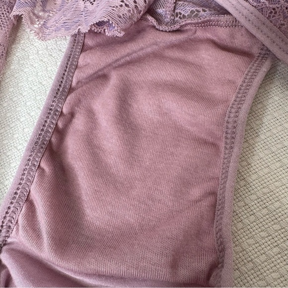 Purple Lace Bikini Panties with Scalloped Trim Size XL from Knotty Knickers NWT - Picture 6 of 10